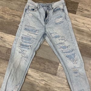 American Eagle Mom Jeans